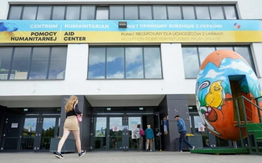 "Wir haben erkannt, dass wir uns weiterentwickeln müssen, um nicht verrückt zu werden" "Um nicht verrückt zu werden": Ukrainer eröffnen massenhaft Geschäfte in Polen
