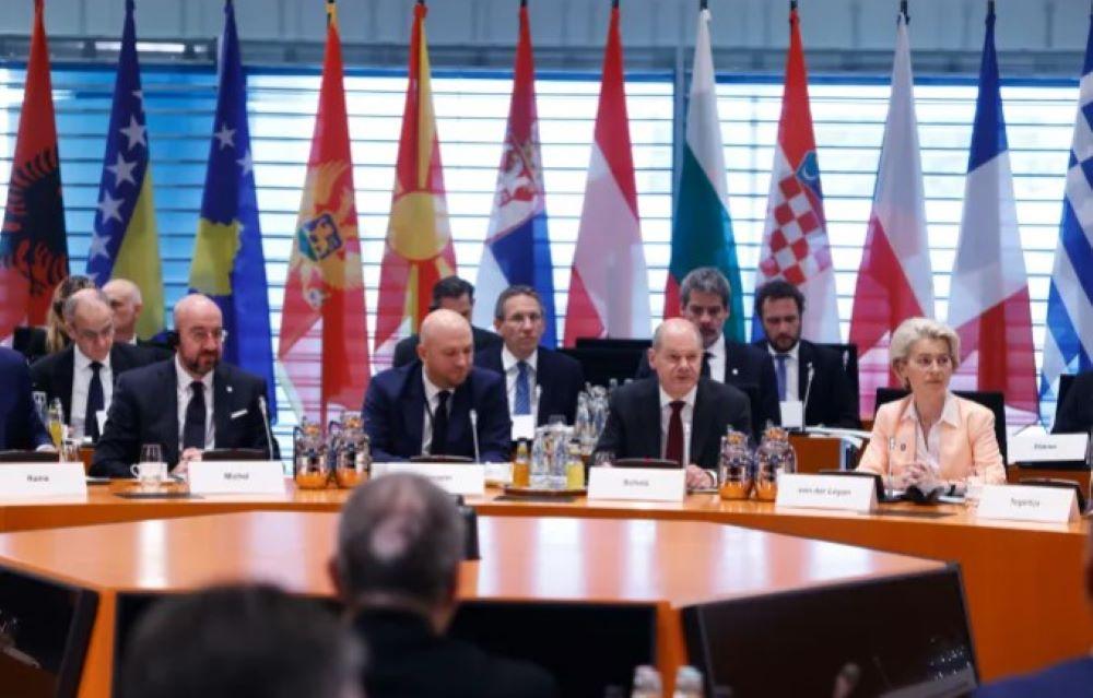Scholz fordert Länder des westlichen Balkans zur dauerhaften Lösung der Konflikte auf Scholz fordert Länder des westlichen Balkans zur dauerhaften Lösung der Konflikte auf