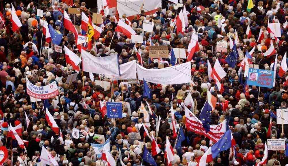 Ergebnis der Wahl in Polen wird in Europa, der Ukraine und den USA ein Echo finden Ergebnis der Wahl in Polen wird in Europa, der Ukraine und den USA ein Echo finden