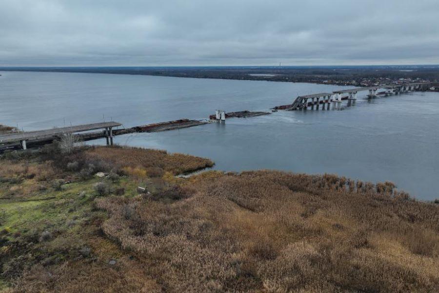 Russland hat sich vor einem Jahr vom Westufer des Dnipro-Flusses zurückgezogen, mit ziemlicher Sicherheit mit dem Ziel, die ukrainischen Streitkräfte westlich des Flusses zu halten. Wut der Russen über Militär-Erfolge der Ukraine am Dnipro bei Cherson