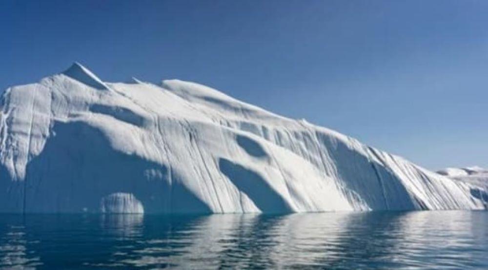 Wissenschaftler werden die Fortschritte von A23a aufmerksam verfolgen. Sollte er in Südgeorgien landen, könnte es den Millionen von Robben, Pinguinen und anderen Seevögeln, die auf der Insel brüten, Probleme bereiten. A23a, wie er genannt wird, entstand 1986 von der antarktischen Küste