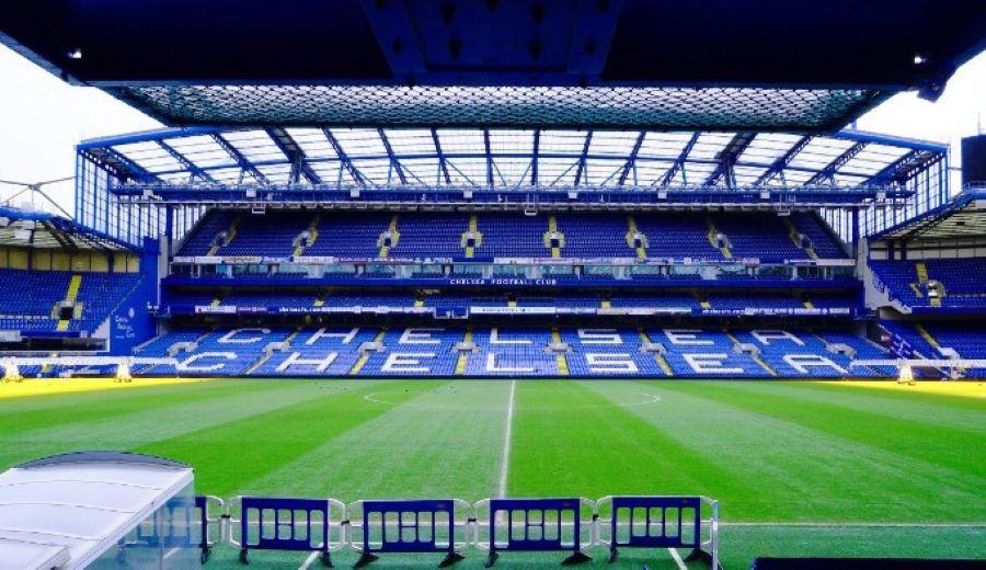 Durchgesickerte Dateien enthüllen geheime Zahlungen, die möglicherweise gegen die strengen "Financial Fairplay"-Regeln des Fußballs verstoßen haben. Die Finanzen von Chelsea werden bereits von der Premier League im Rahmen einer von 2012 bis 2019 laufenden Ermittlungen untersucht, da während Abramovichs Amtszeit "unvollständige Finanzinformationen" übermittelt worden seien. Erneuter Punkteabzug für FC Chelsea?