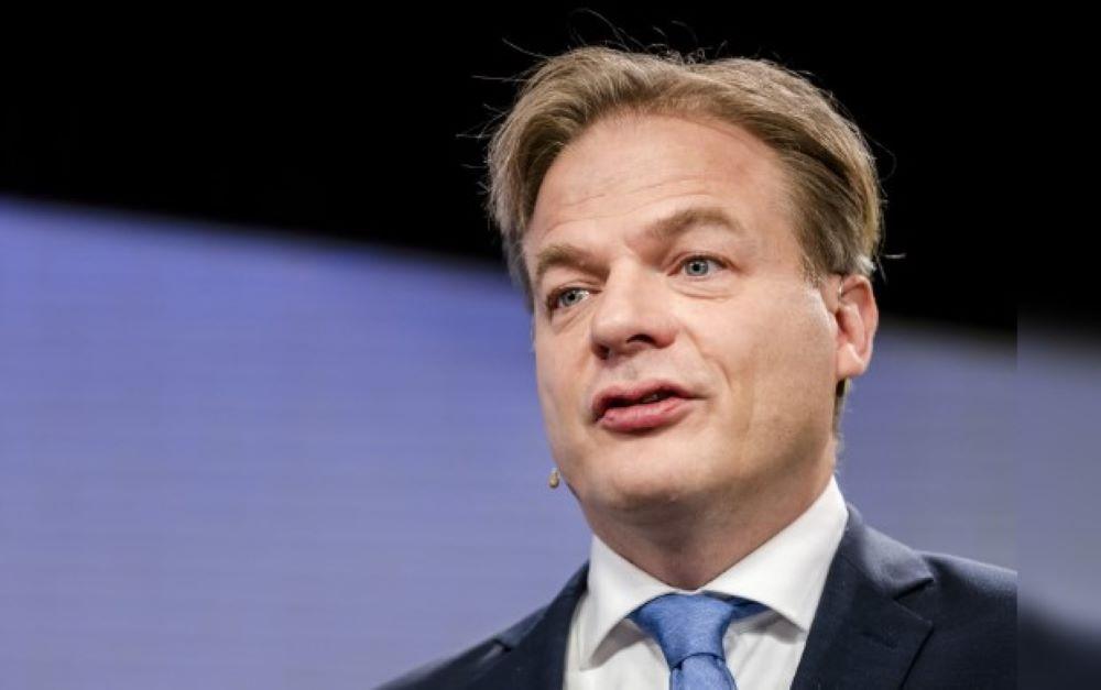 Die Partei des Gründers Pieter Omtzigt liegt kurz vor der Wahl an der Spitze der Umfragen und verfügt über einen charismatischen Vorsitzenden, der dafür bekannt ist, offizielles Fehlverhalten aufzudecken. Es gibt nur möglicherweise ein großes Problem. Omtzigt ist unschlüssig, ob er Premierminister werden möchte. Omtzigt hatte eine 19-jährige Karriere als Abgeordneter einer traditionellen Regierungspartei hinter sich