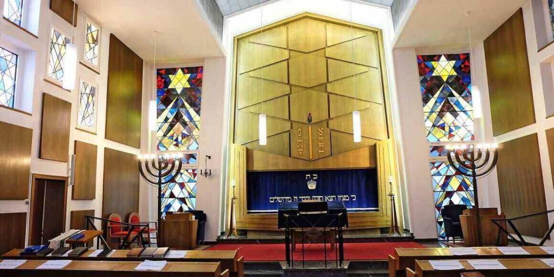"Die Bedrohungslage für Jüdinnen und Juden in Deutschland ist hoch" "Bittere" Antisemitismus-Bilanz für Deutschland: "Das Gift gibt es immer noch"
