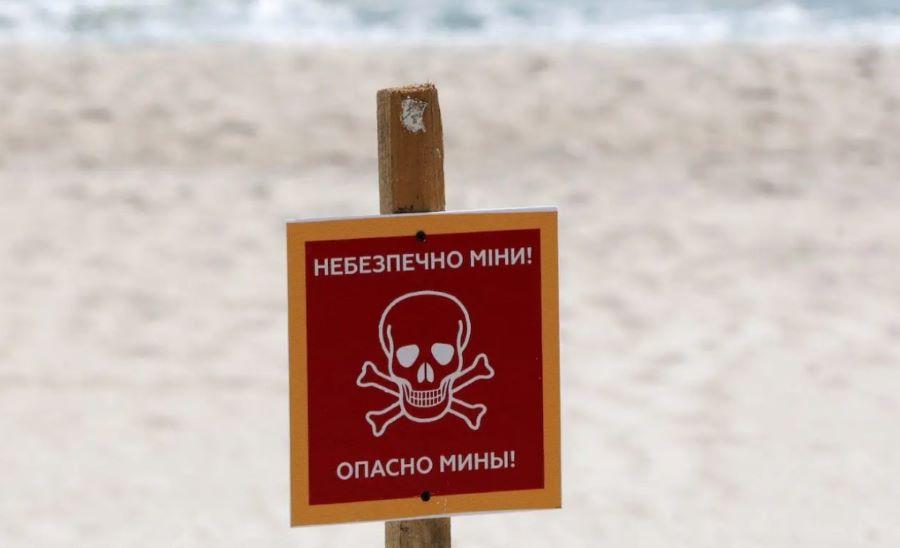 Der Landminen-Monitor wurde anlässlich der Jahreskonferenz der Vertragsstaaten des internationalen Abkommens gegen Anti-Personen-Minen veröffentlicht. Mit dem Einsatz von Landminen durch Russland im Nachbarland Ukraine herrsche derzeit aber die "nie da gewesene Situation. Russlands Einsatz von Landminen in der Ukraine - Opferzahl zehn Mal so hoch wie im Vorkriegsjahr