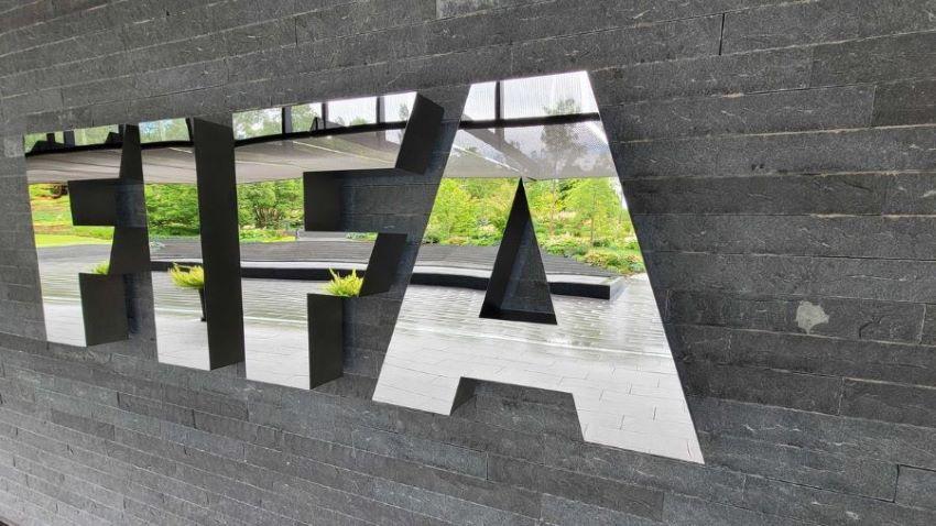 Ein Gericht setzt den brasilianischen Fußball-Präsidenten ab. Das sorgt bei der FIFA für Missstimmung. Der Weltverband droht nun mit Sanktionen. Eine WM ohne die Selecao? - Warum die FIFA Brasilien mit Ausschluss aus allen Wettbewerben droht