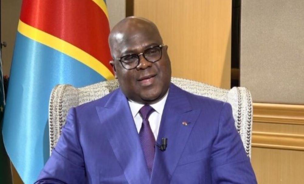 Zur Wahl waren etwa 44 Millionen Menschen aufgerufen. Das rohstoffreiche zentralafrikanische Land, das so groß ist wie Westeuropa, hat insgesamt 100 Millionen Einwohner. Präsident der Republik Kongo Félix Tshisekedi