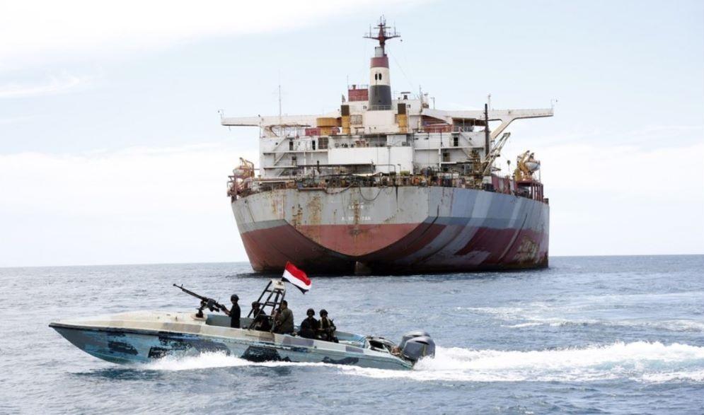 Zum besseren Schutz der wichtigen Schifffahrtsroute durch das Rote Meer, die zum Suezkanal führt, haben die USA ein neues Bündnis vorgeschlagen. Das US-Militär soll dabei in der Region noch besser mit den Streitkräften anderer Ländern zusammenarbeiten. Jemens Huthi-Rebellen wollen ihre Angriffe fortsetzen