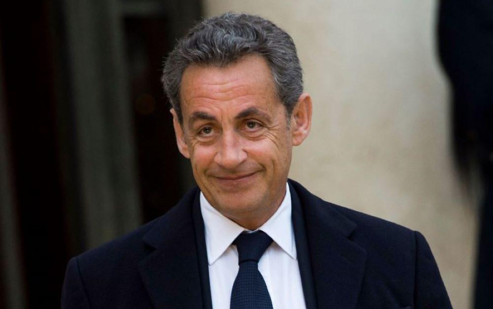 Im Berufungsverfahren gegen den französischen Ex-Präsidenten Nicolas Sarkozy wegen illegaler Wahlkampf-Finanzierung hat seine Verteidigung einen Freispruch gefordert. "Herr Sarkozy wusste nichts von überzogenen Kosten", sagte sein Anwalt. Sarkozy ist der erste ehemalige Präsident Frankreichs, der wegen Vergehen während und nach seiner Amtszeit zu Haftstrafen verurteilt wurde