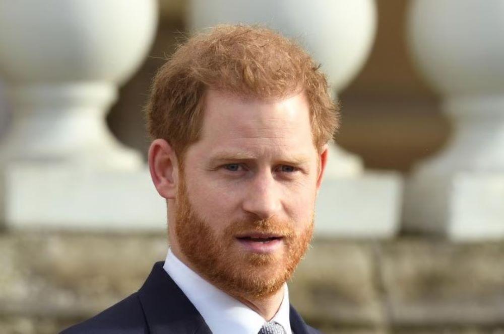 Prinz Harry hat im Prozess gegen den "Mirror"-Verlag einen wichtigen Teilsieg errungen. Es habe "umfangreiche" Telefon-Hacking-Angriffe gegeben, urteilte das Gericht in London. Harry hofft auf einen Warnschuss gegen Medienunternehmen, die sich solcher Praktiken bedienen. Prinz Harry, Herzog von Sussex