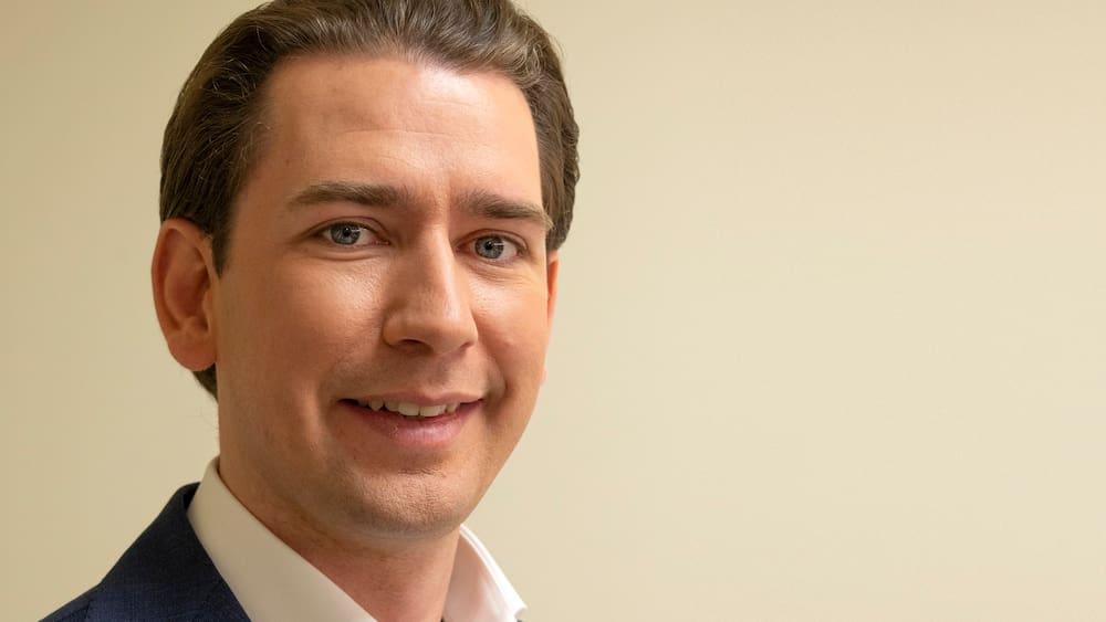 Hat Österreich Ex-Kanzler Kurz auf die Besetzung von Posten bei der Staatsholding Öbag Einfluss ausgeübt und darüber gelogen? Der ehemalige Chef des Unternehmens sagt Ja – und versucht damit, sich selbst zu retten. Österreich Ex-Kanzler Sebastian Kurz