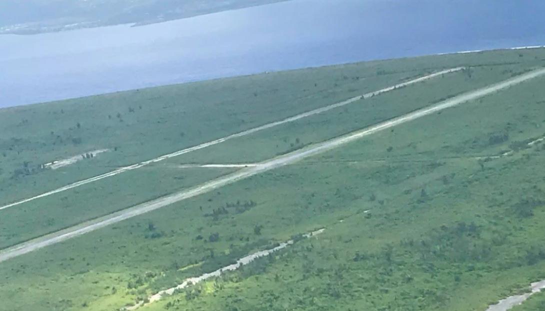 Tinian hat zusammen mit den nahegelegenen Inseln Saipan und Guam eine reiche Geschichte der US-amerikanischen Luftwaffe. Während des Zweiten Weltkriegs waren alle drei Inseln, nachdem sie von japanischen Besatzern erobert worden waren, die Heimat von Flotten von B-29-Superfortress-Bombern, die das japanische Heimatland bombadierten. Im Januar 2020 waren am North Field auf der Insel Tinian noch Landebahnen zu sehen, die zuletzt im Zweiten Weltkrieg genutzt wurden