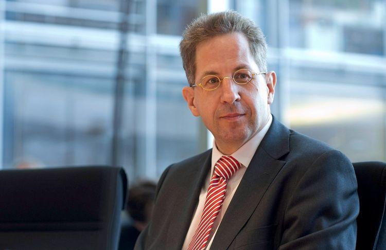 Gegen Werteunion-Chef Hans-Georg Maaßen läuft ein Parteiausschlussverfahren der CDU. Nun plant er offenbar, mit seiner Werteunion eine eigene Partei zu gründen. Auf einer Mitgliederversammlung sollen erste Weichen gestellt werden. Werteunion-Chef Hans-Georg Maaßen will eigene Partei gründen