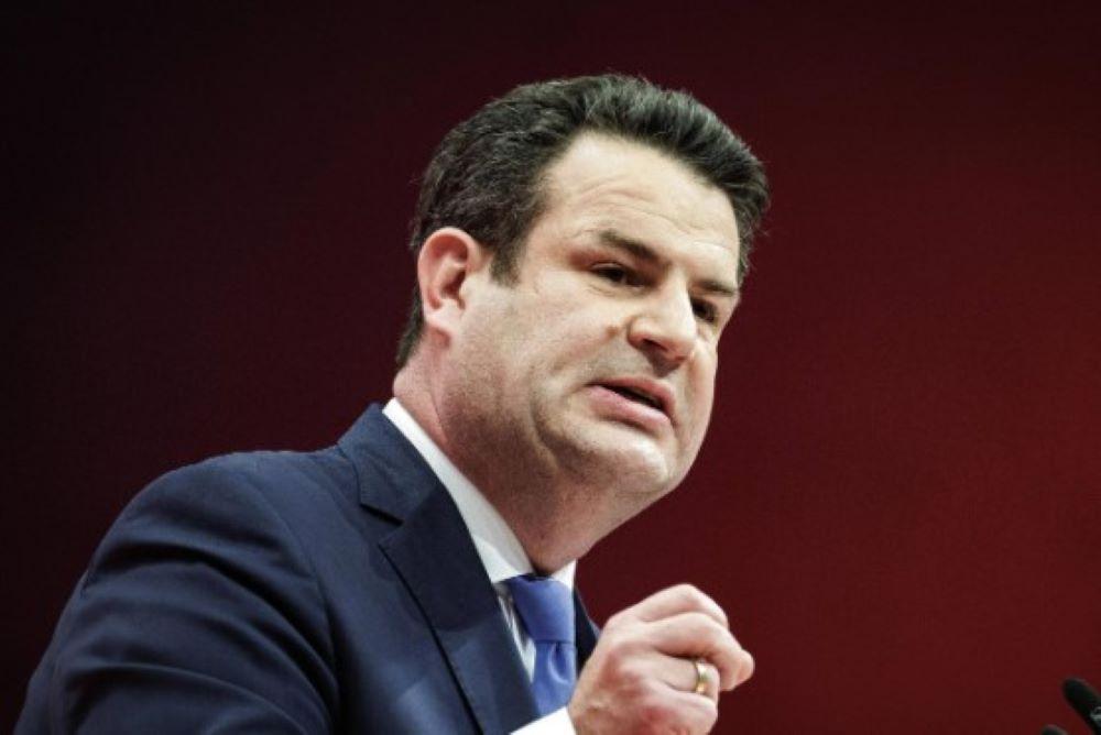 Der Arbeits- und Sozialetat ist der mit Abstand größte Etat des Haushalts und umfasst Ausgaben von 175,7 Milliarden Euro - 9,45 Milliarden mehr als im Vorjahr. Bundesarbeitsminister Hubertus Heil (SPD)