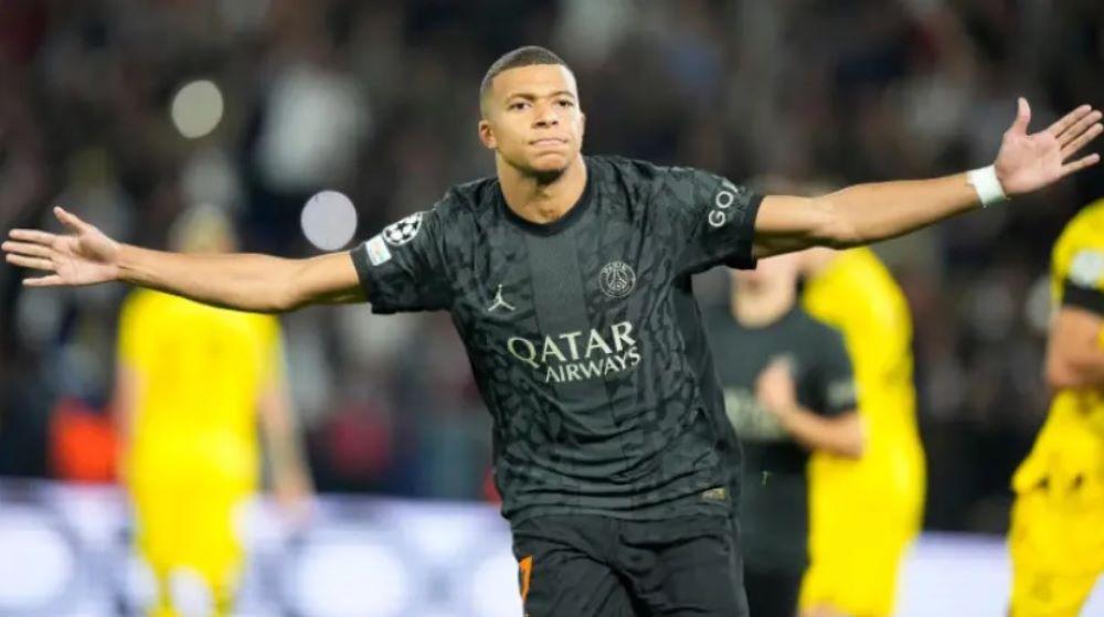 Bereits 2022 stand Mbappé vor einem Wechsel zu Real, seinem Lieblingsclub aus Jugendzeiten. Damals verlängerte er aber noch einmal seinen Vertrag. Kylian Mbappé