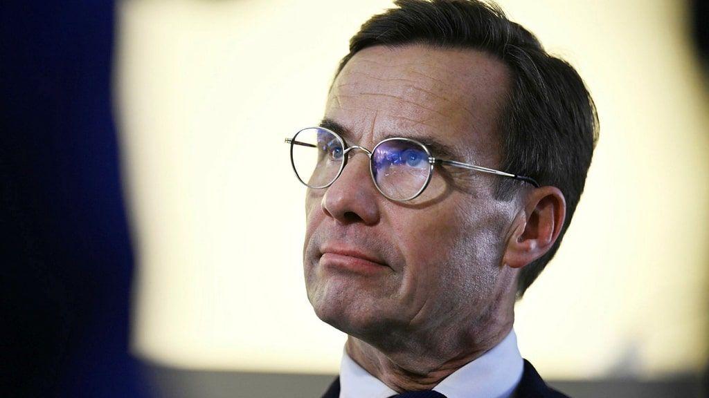 Vor der erhofften Zustimmung des ungarischen Parlaments zur Nato-Aufnahme Schwedens reist der schwedische Ministerpräsident Ulf Kristersson nach Budapest. Auf Einladung von Regierungschef Viktor Orban werde Kristersson am Freitag die ungarische Hauptstadt besuchen, teilte die schwedische Staatskanzlei am Dienstag mit. Schwedens Regierungschef Kristersson reist noch diese Woche zu Orban