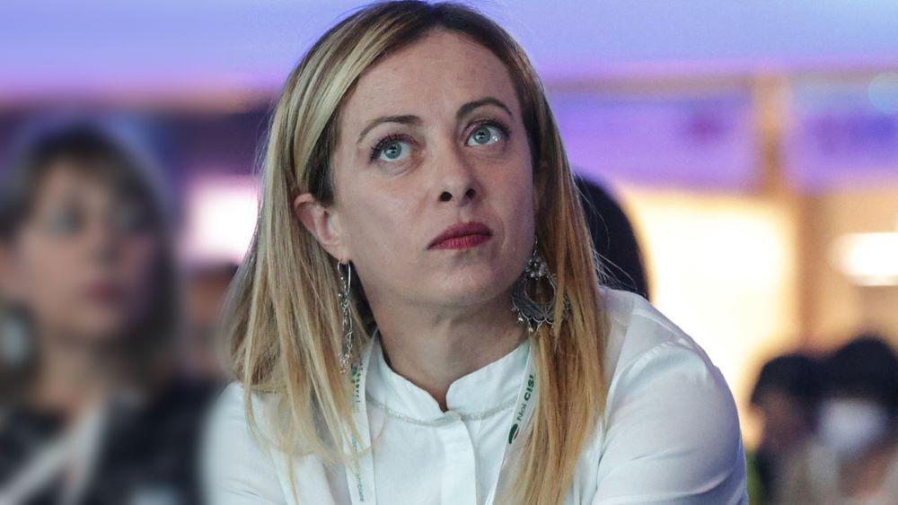 Die Europaabgeordneten der Fratelli d'Italia sind derzeit Mitglieder der Fraktion der Europäischen Konservativen und Reformer (EKR). Italiens Ministerpräsidentin Giorgia Meloni