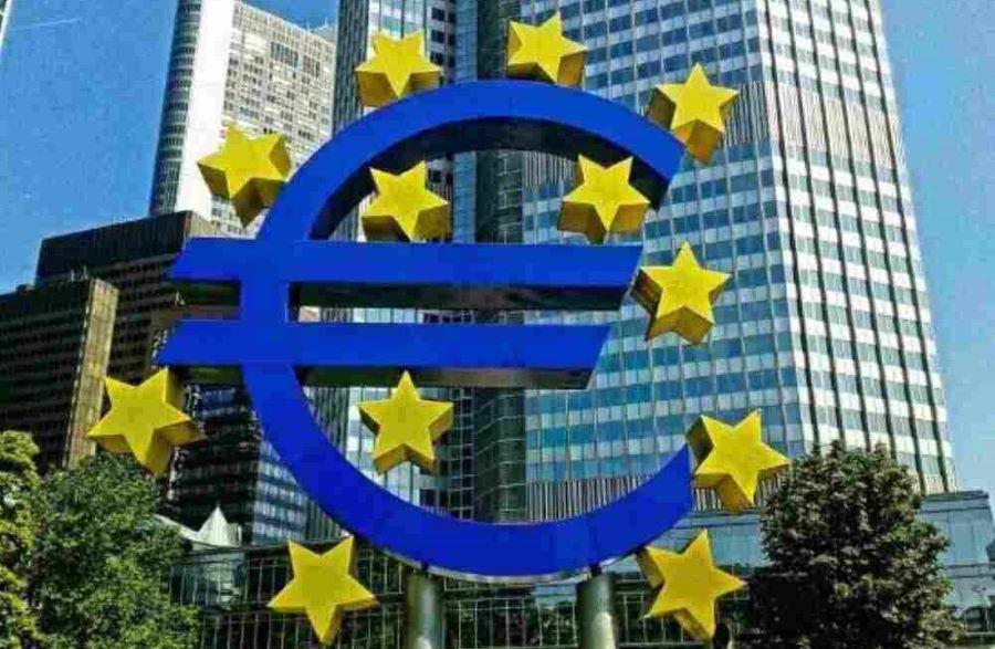 Die wirtschaftliche Aktivität in der Eurozone bleibt gedämpft, mit einem bescheidenen Wachstum von 0,3 Prozent im ersten Quartal dieses Jahres und rückläufigen Indikatoren für die Industrieaktivität EZB bleibt bei Zinsen auf der Hut: Inflation in der Eurozone stabilisiert sich bei 2,5 Prozent