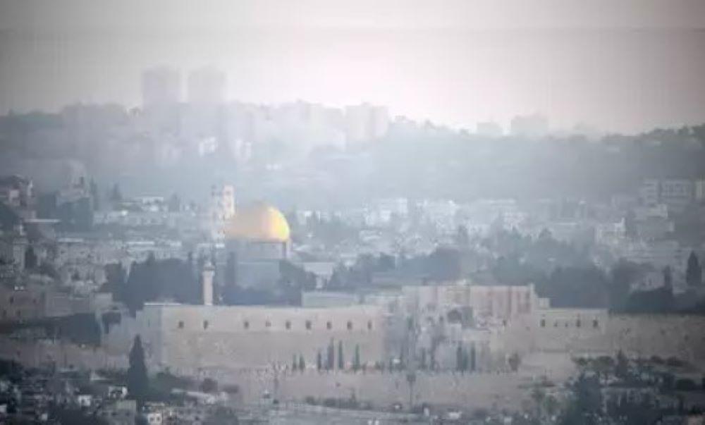 Die Situation bleibt äußerst angespannt, und die internationale Gemeinschaft wird sich bemühen, zwischen den Konfliktparteien zu vermitteln, um eine weitere Eskalation zu verhindern Hisbollah provoziert mit Raketenangriffen auf Israel: Eskalation der Spannungen im Nahen Osten