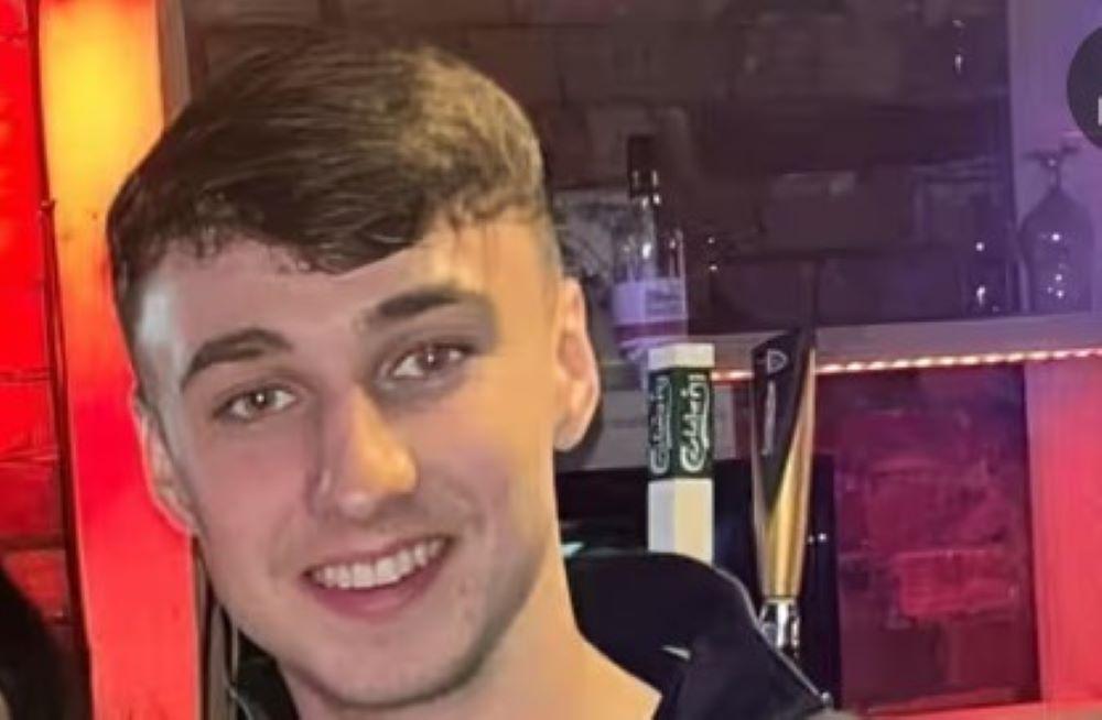 Der Fall von Jay Slater verdeutlicht die Risiken und die tragischen Konsequenzen, denen junge Menschen in unbekannten oder gefährlichen Umgebungen ausgesetzt sein können. Fatales Ende auf Teneriffa: Jay Slaters Leichnam identifiziert und geborgen