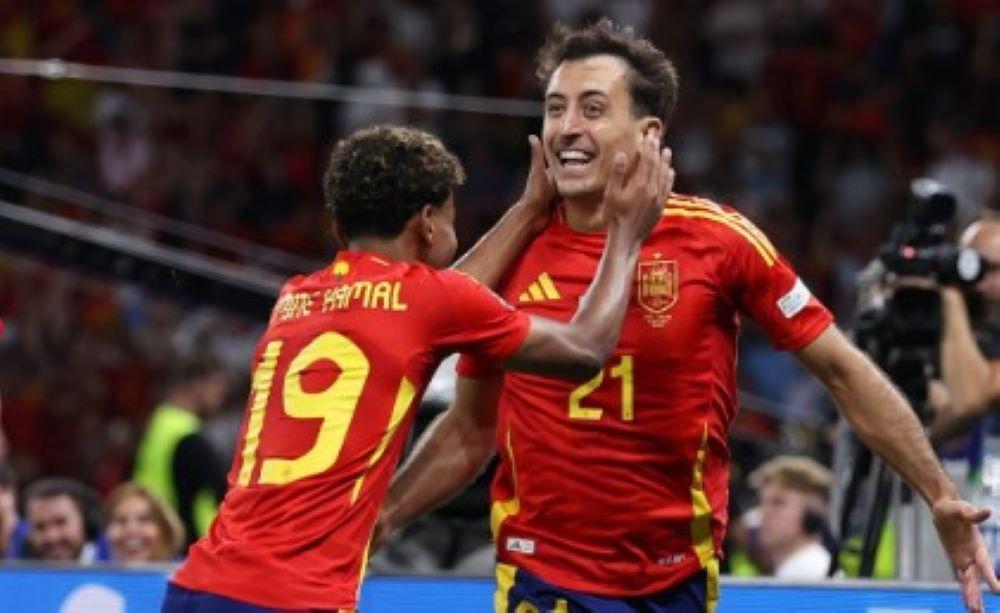 Spaniens Sieg bei der EM 2024 markiert nicht nur einen sportlichen Triumph, sondern auch den Beginn einer neuen Ära für den spanischen Fußball/Bild: TwitterX Spanien triumphiert bei der EM 2024: Ein Neuanfang unter Luis de la Fuente
